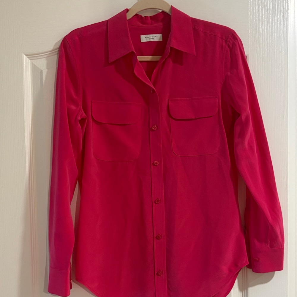 Equipment Slim Signature 100% Silk Shirt